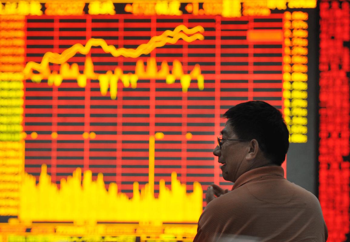 2023年日韩无码 每天摸着奶下面睡觉正常吗